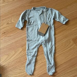 Kyte BABY light blue Footed One Piece size Newborn NWT